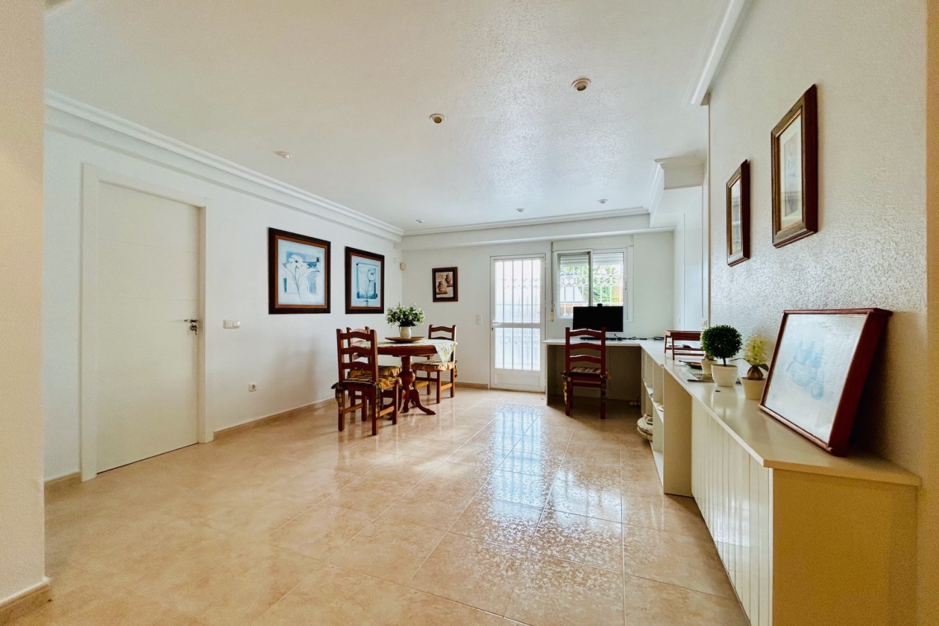 Revente - Villa -
Orihuela - Inland