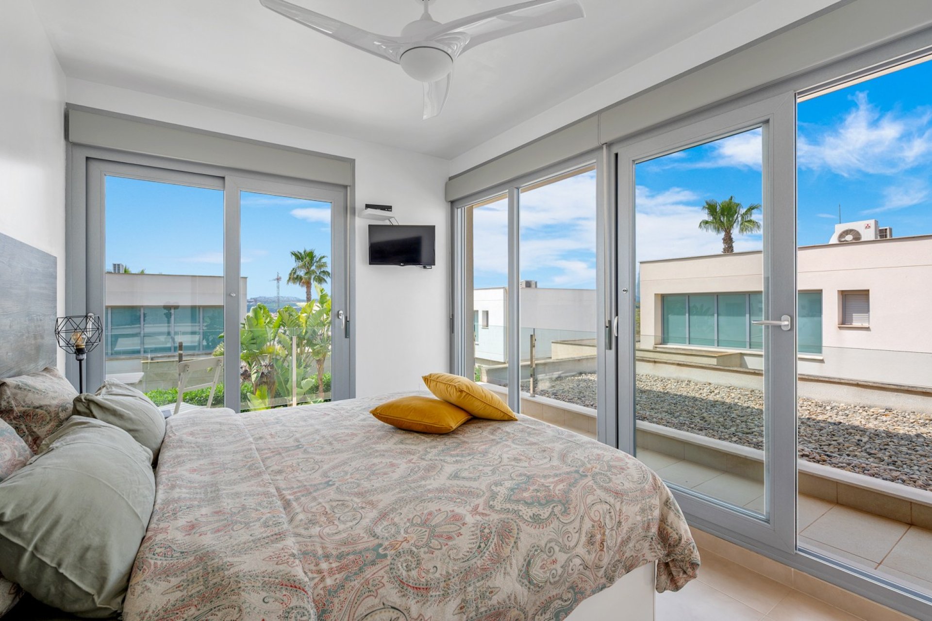 Revente - Villa -
Orihuela - Inland