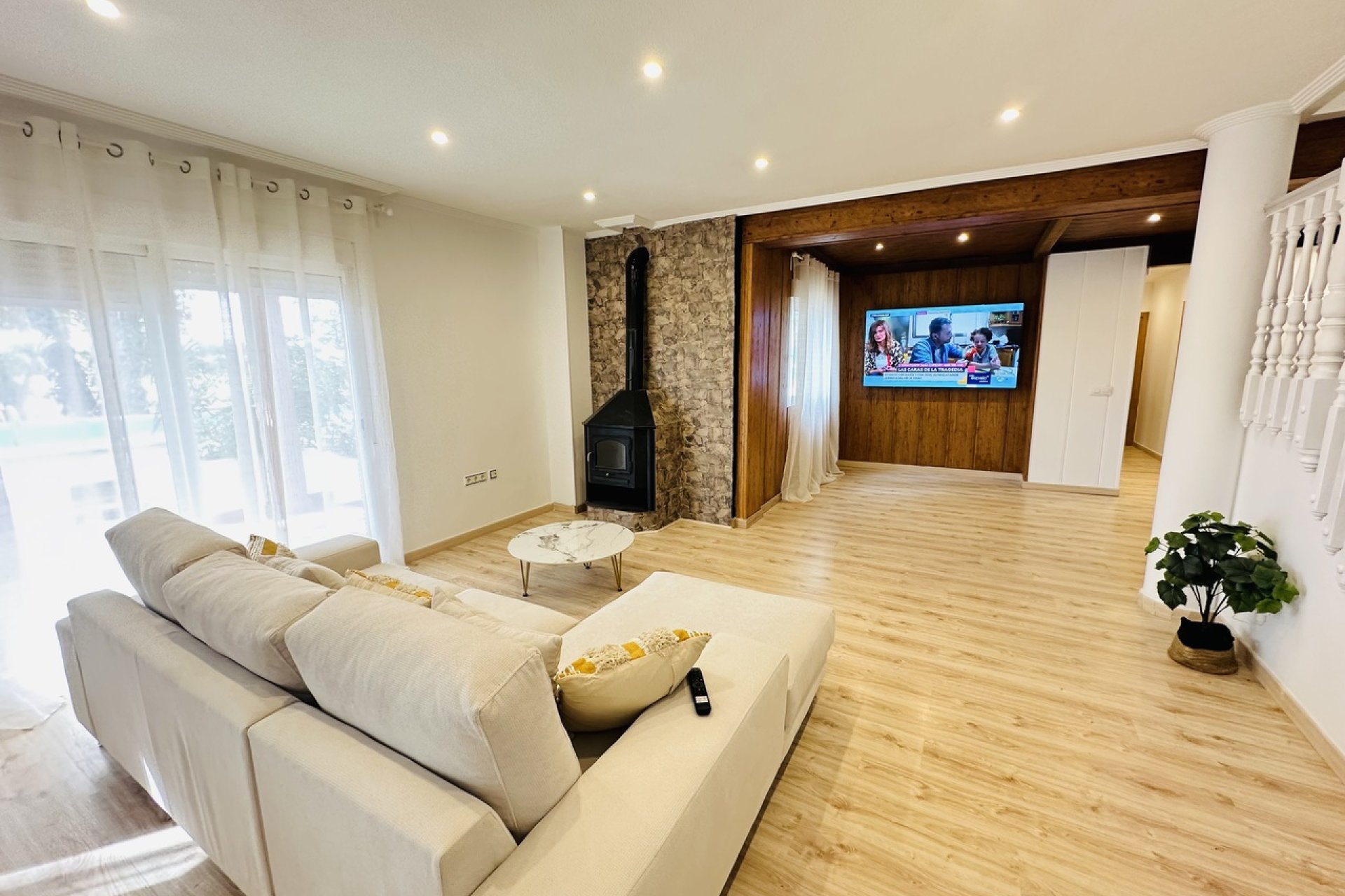 Revente - Villa -
Orihuela - Inland