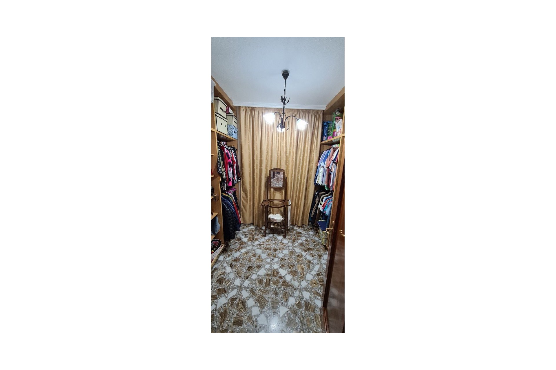 Revente - Villa -
Orihuela - Inland