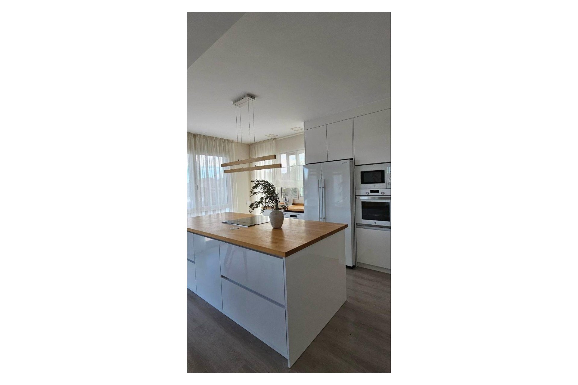 Revente - Villa -
Orihuela - Inland