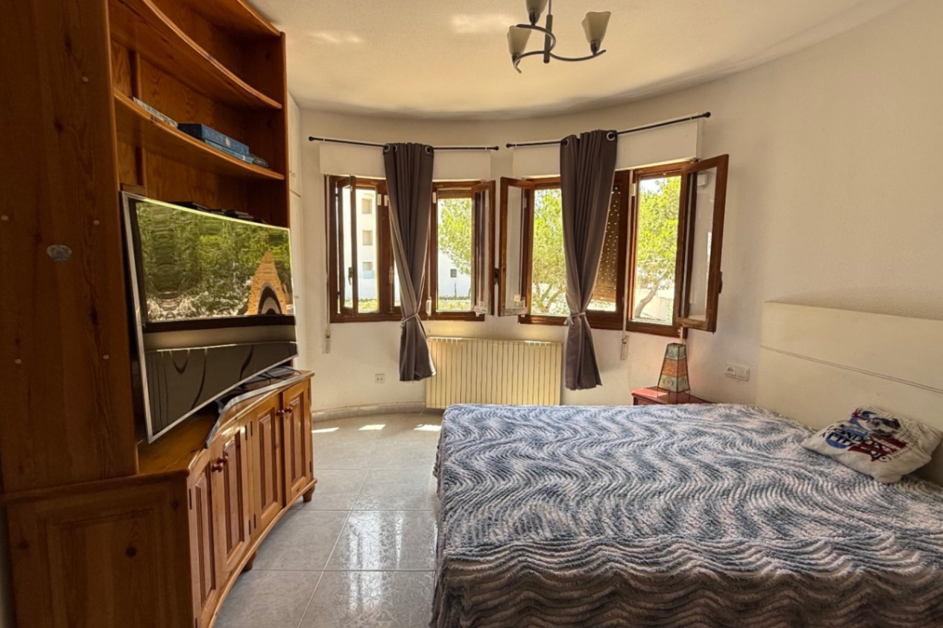 Revente - Villa -
Orihuela - Inland