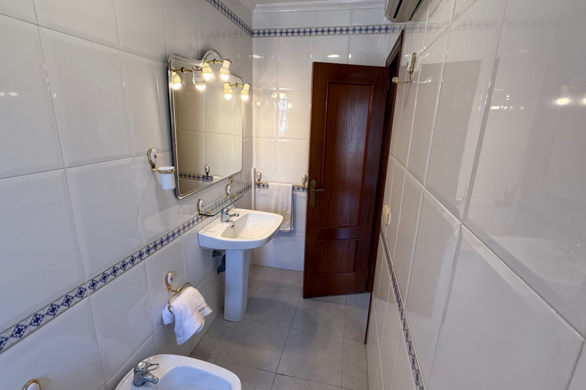 Revente - Villa -
Orihuela - Inland