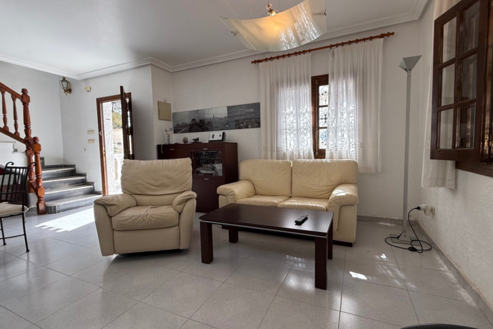 Revente - Villa -
Orihuela - Inland