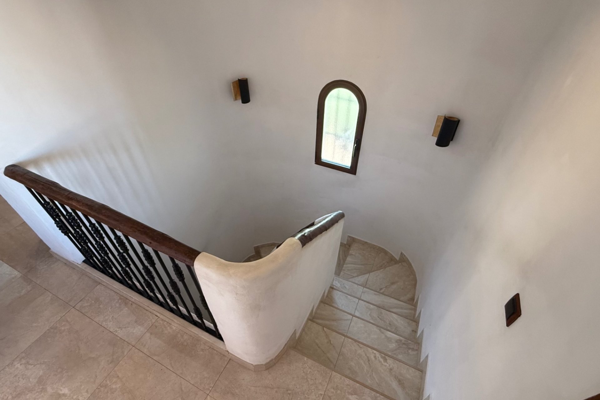 Revente - Villa -
Orihuela - Inland