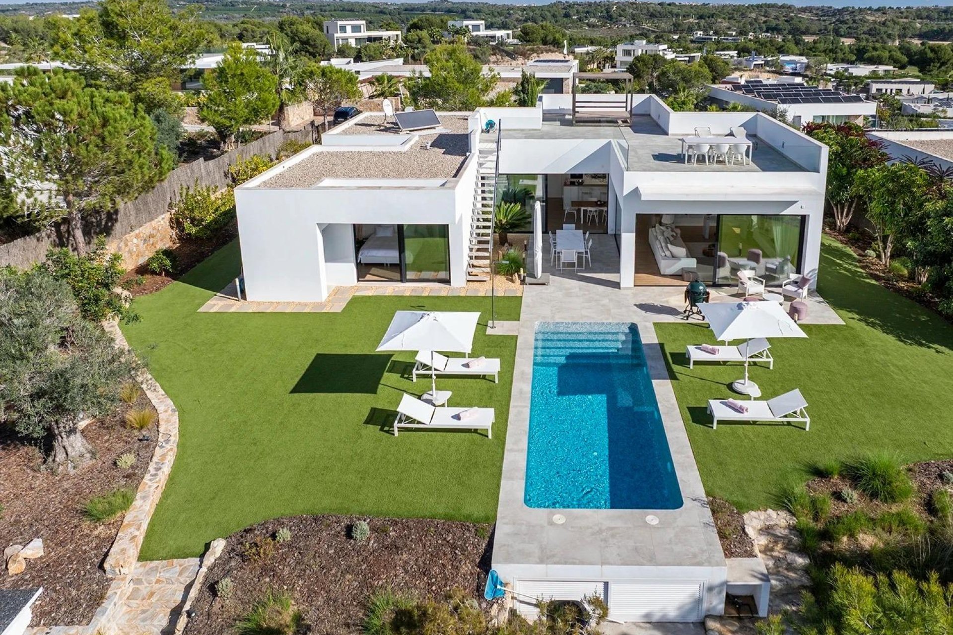 Revente - Villa -
Orihuela - Inland