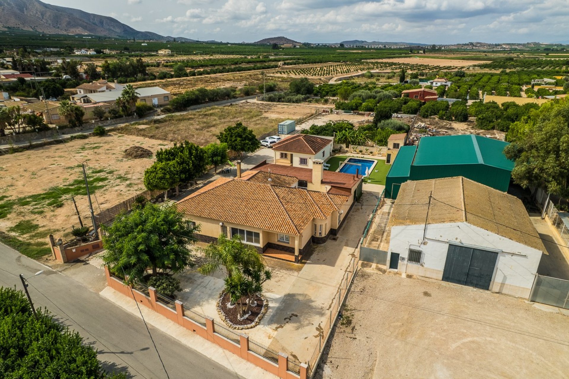 Revente - Villa -
Orihuela - Inland