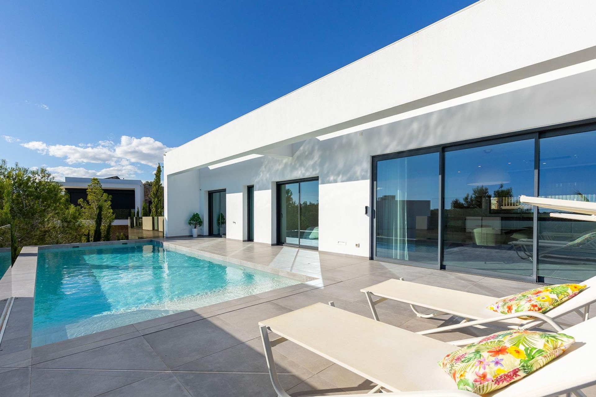 Revente - Villa -
Orihuela - Las Colinas Golf