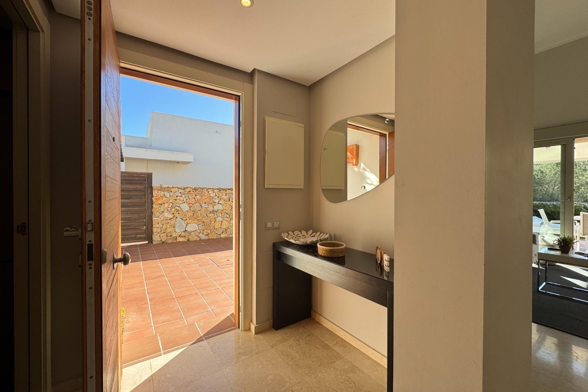 Revente - Villa -
Orihuela - Las Colinas Golf