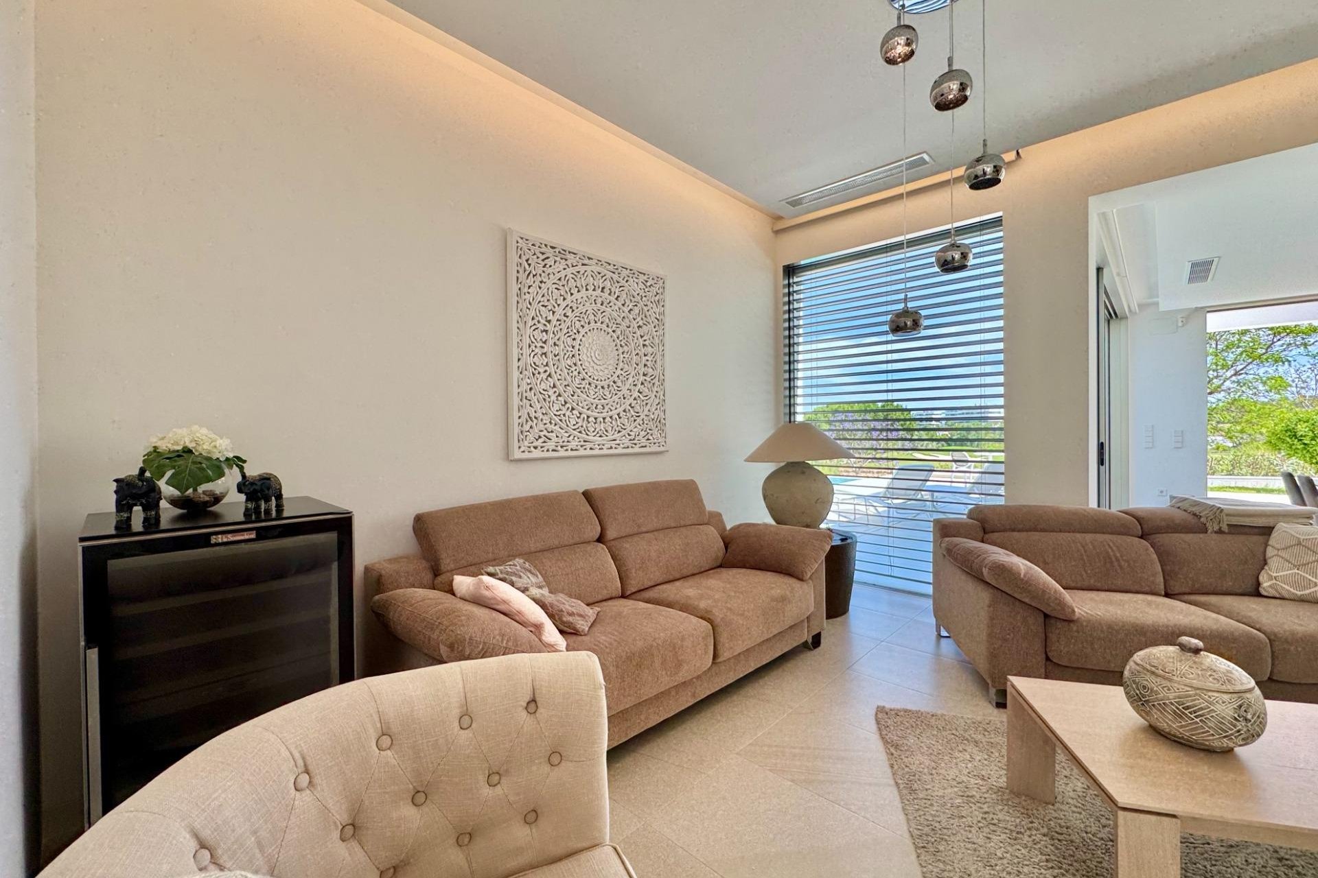 Revente - Villa -
Orihuela - Las Colinas Golf
