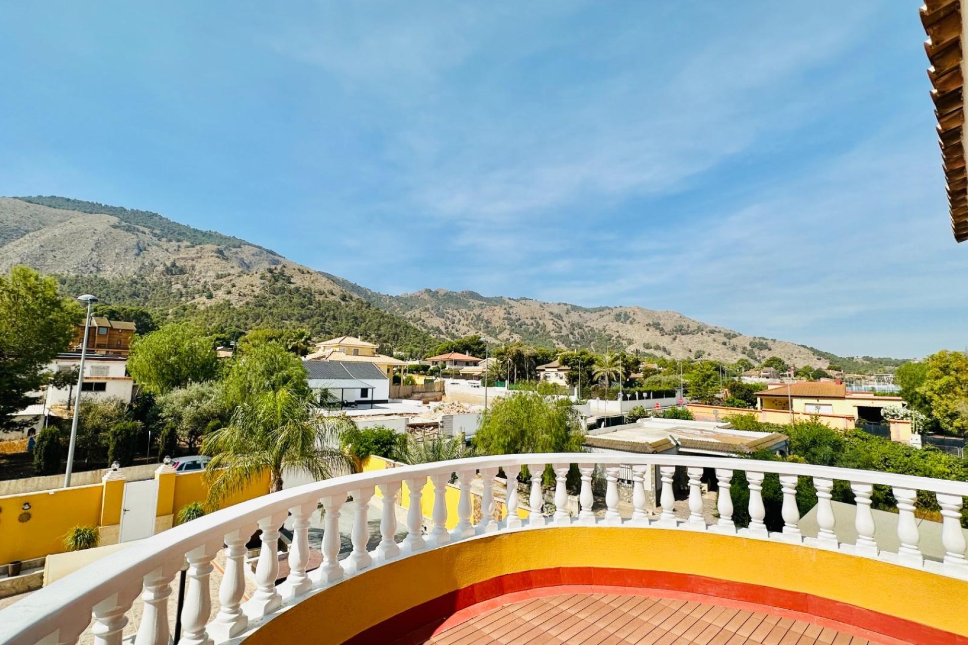 Revente - Villa -
Orihuela - Urb. Montepinar