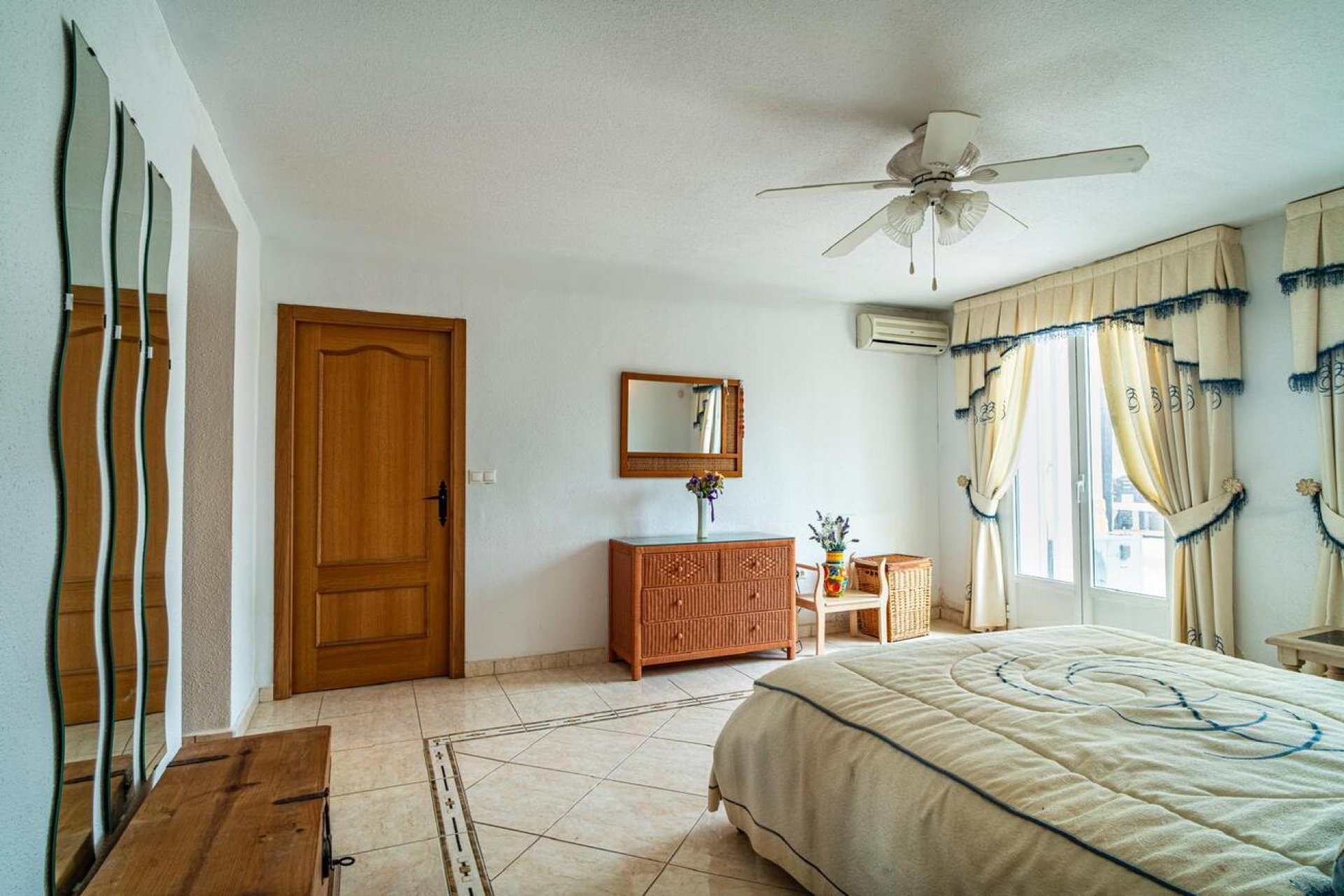 Revente - Villa -
Orihuela