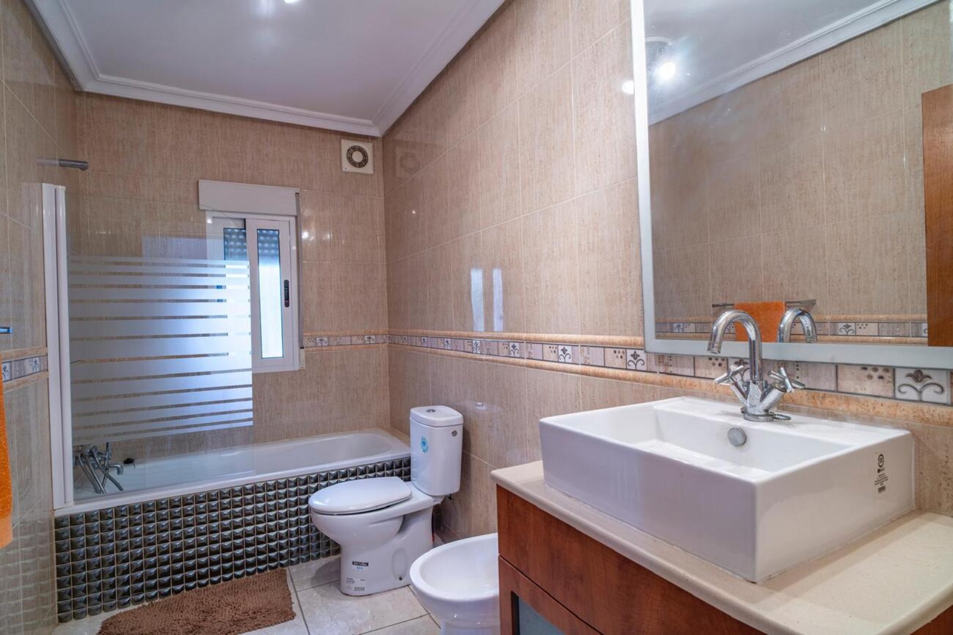 Revente - Villa -
Orihuela