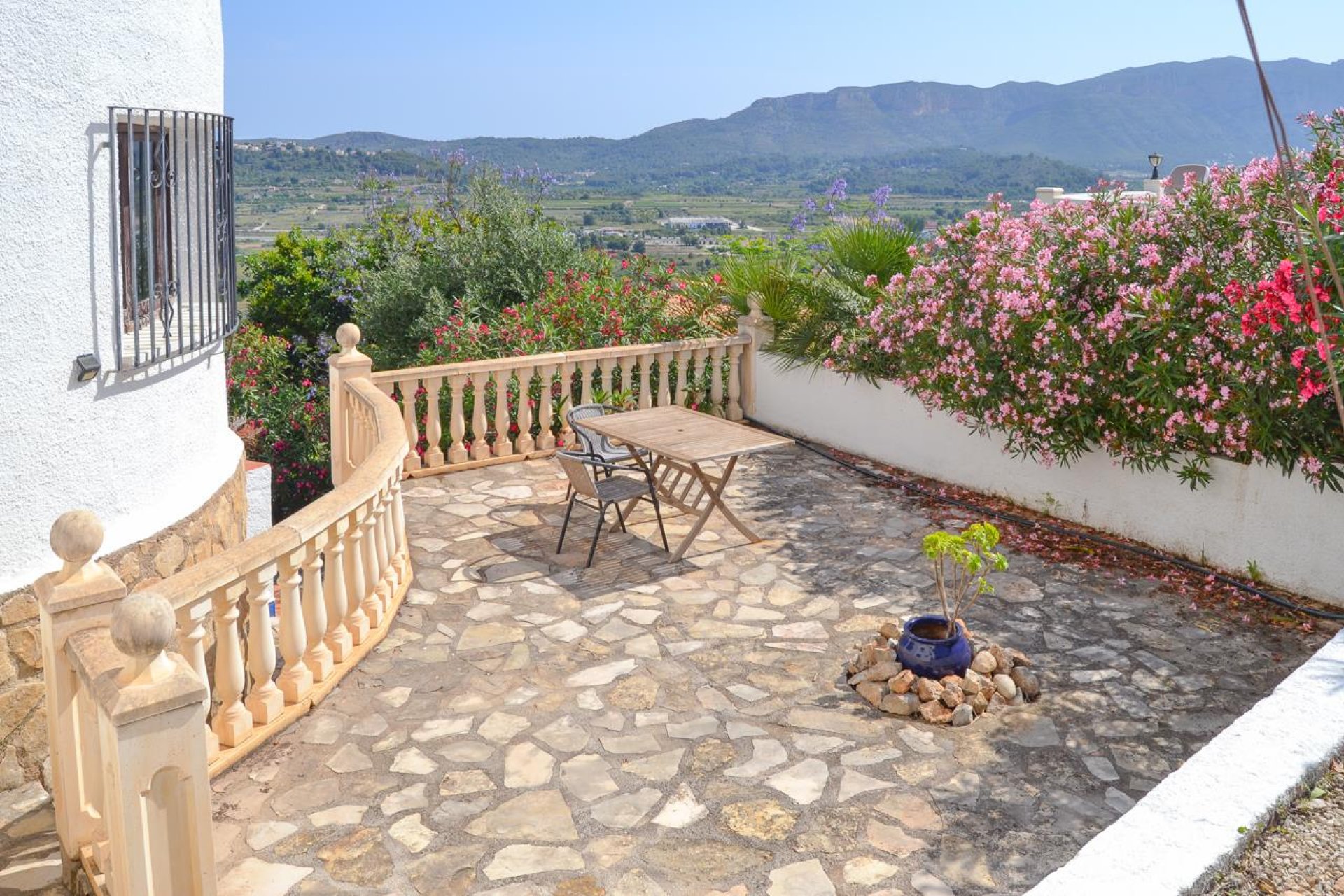 Revente - Villa -
Pedreguer - Inland