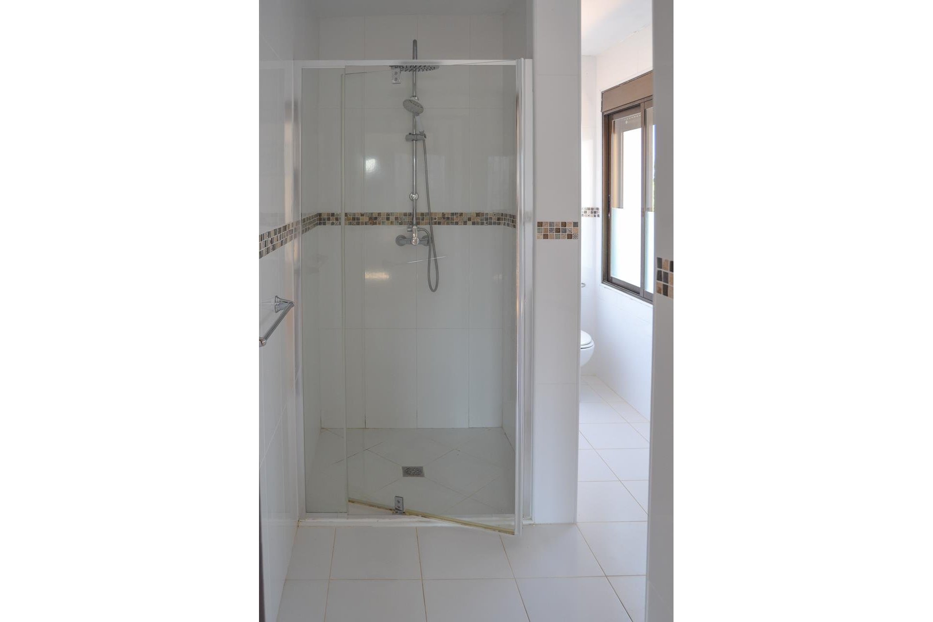 Revente - Villa -
Pedreguer - Inland