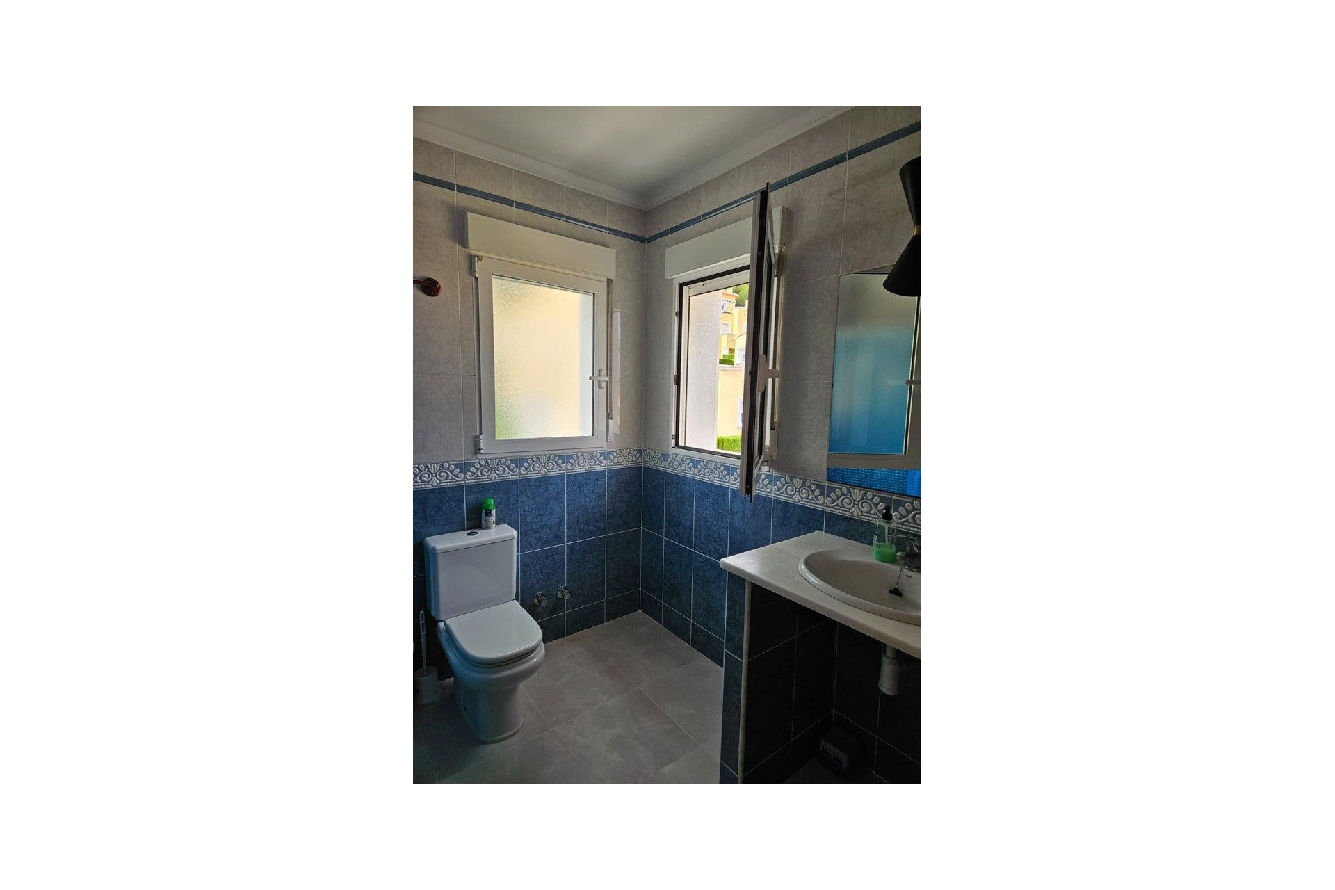 Revente - Villa -
Pedreguer - Inland