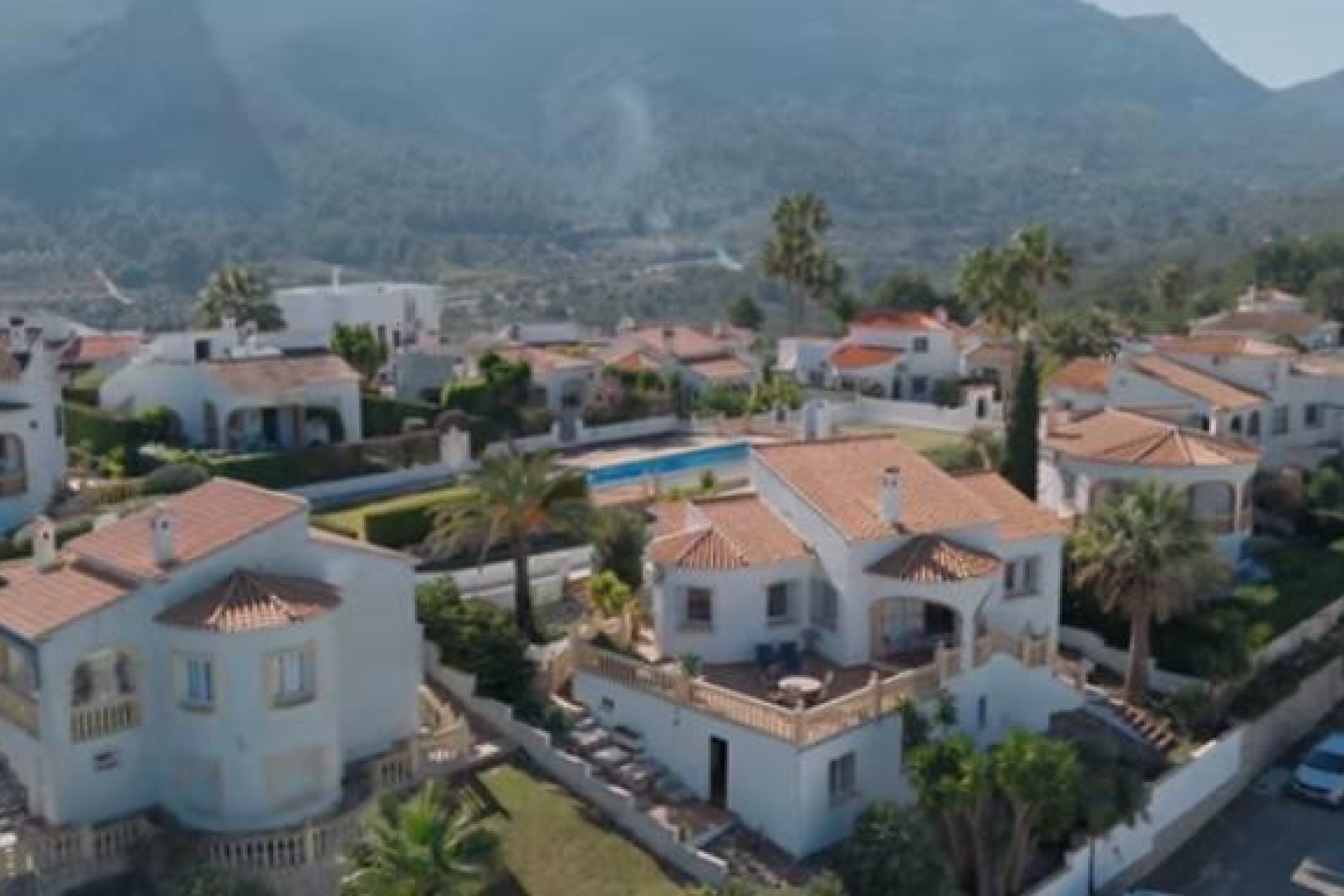 Revente - Villa -
Pedreguer - Inland