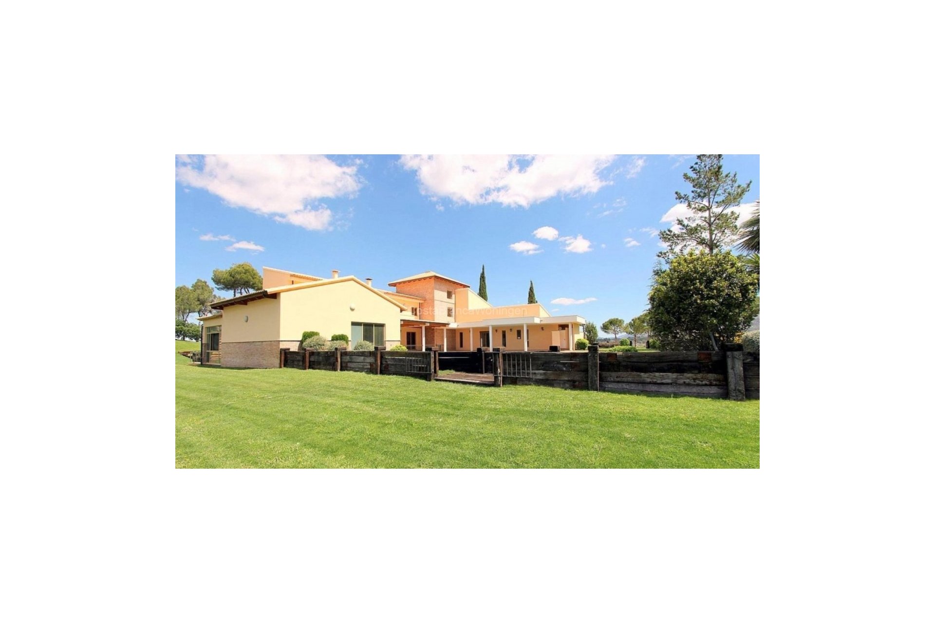 Revente - Villa -
Penaguila - Inland