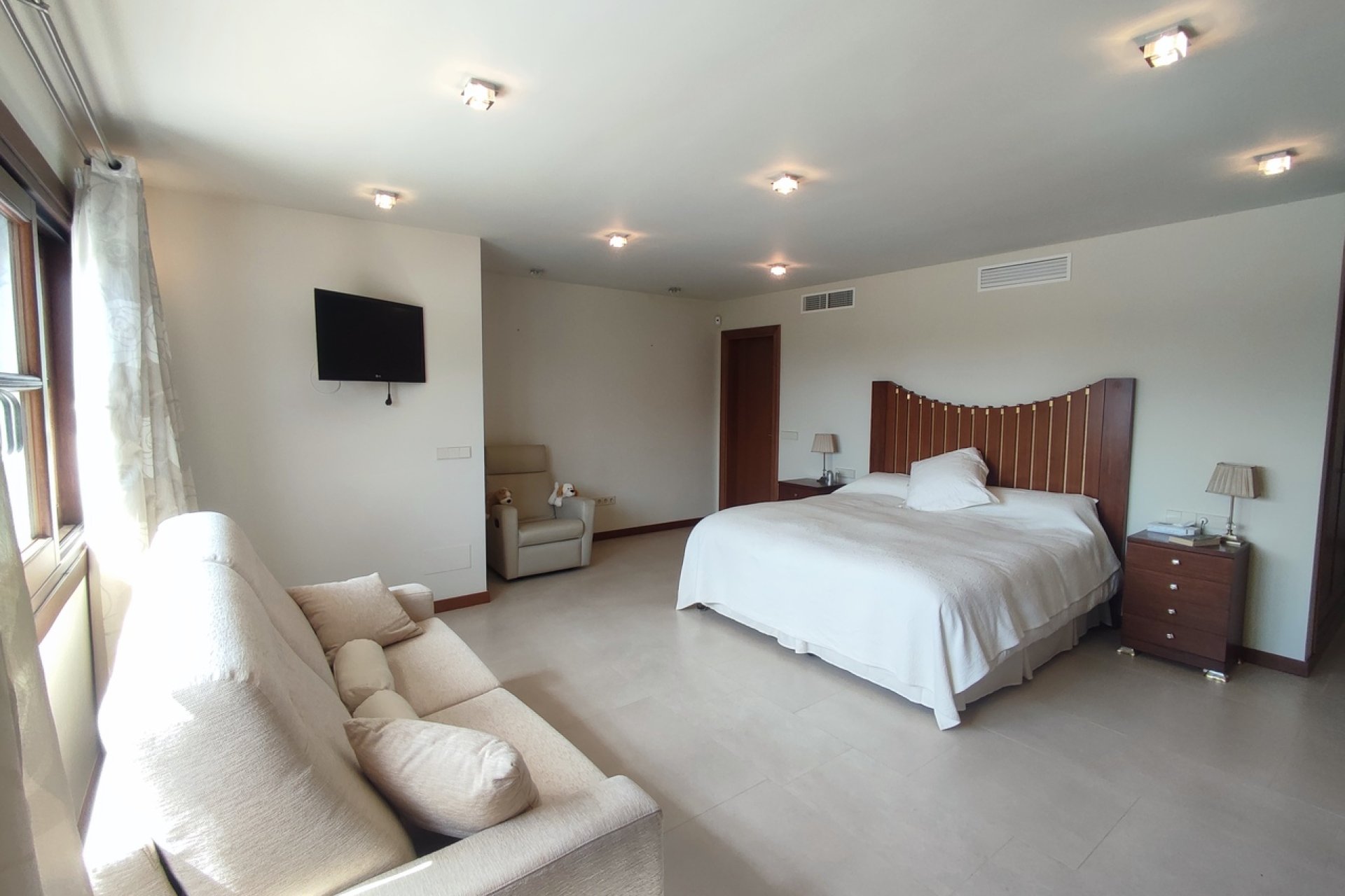 Revente - Villa -
Peraleja Golf - Inland