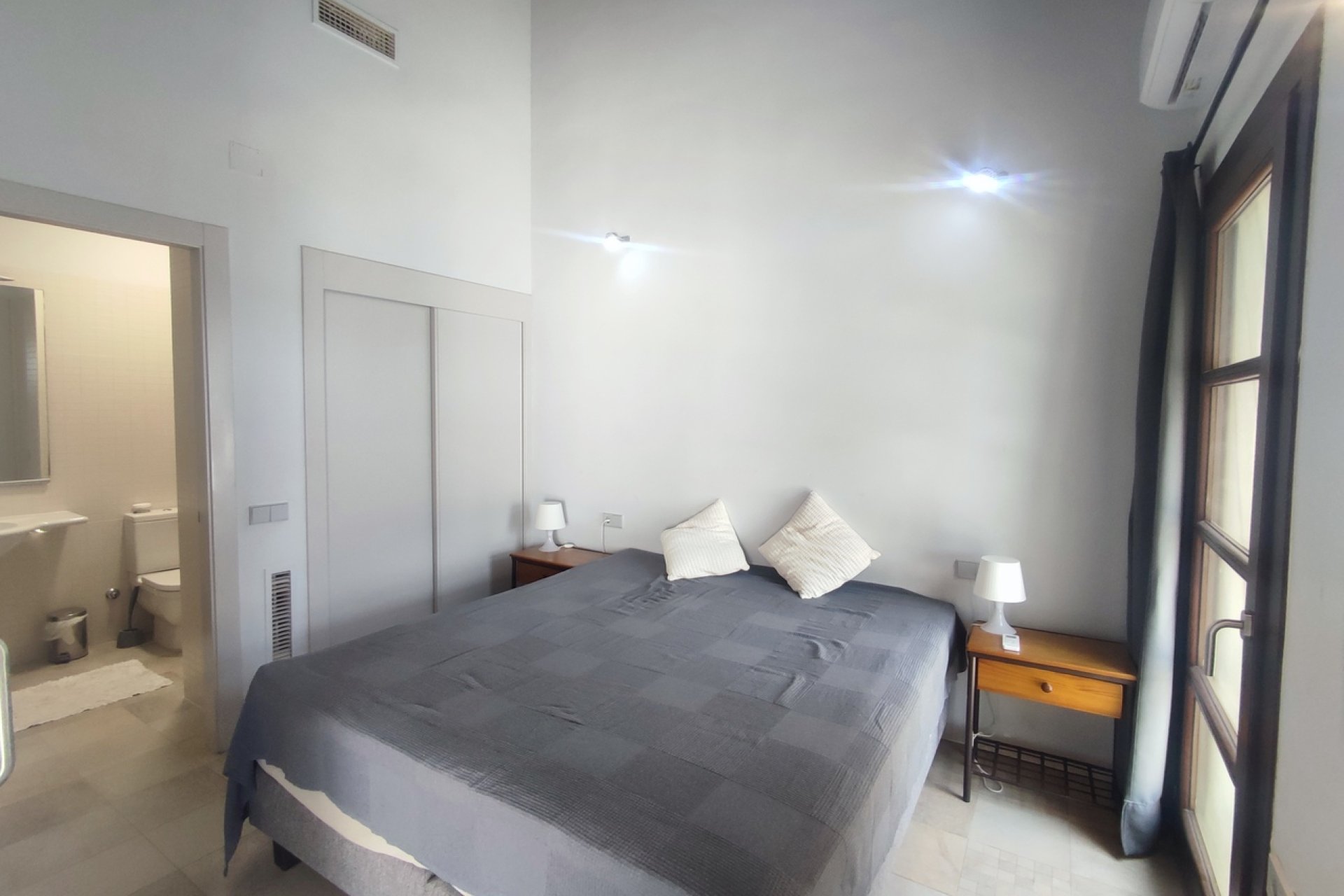 Revente - Villa -
Peraleja Golf - Inland