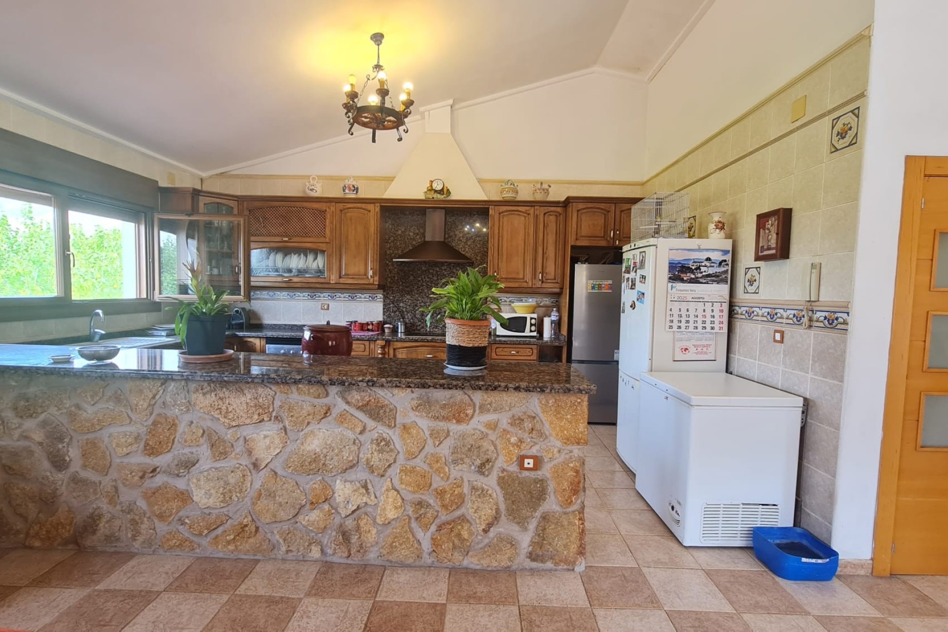 Revente - Villa -
Petrer - Inland