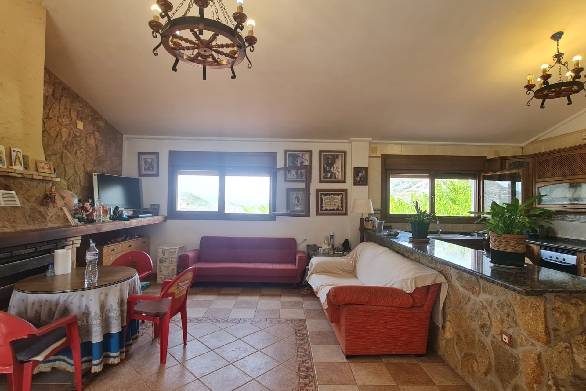 Revente - Villa -
Petrer - Inland