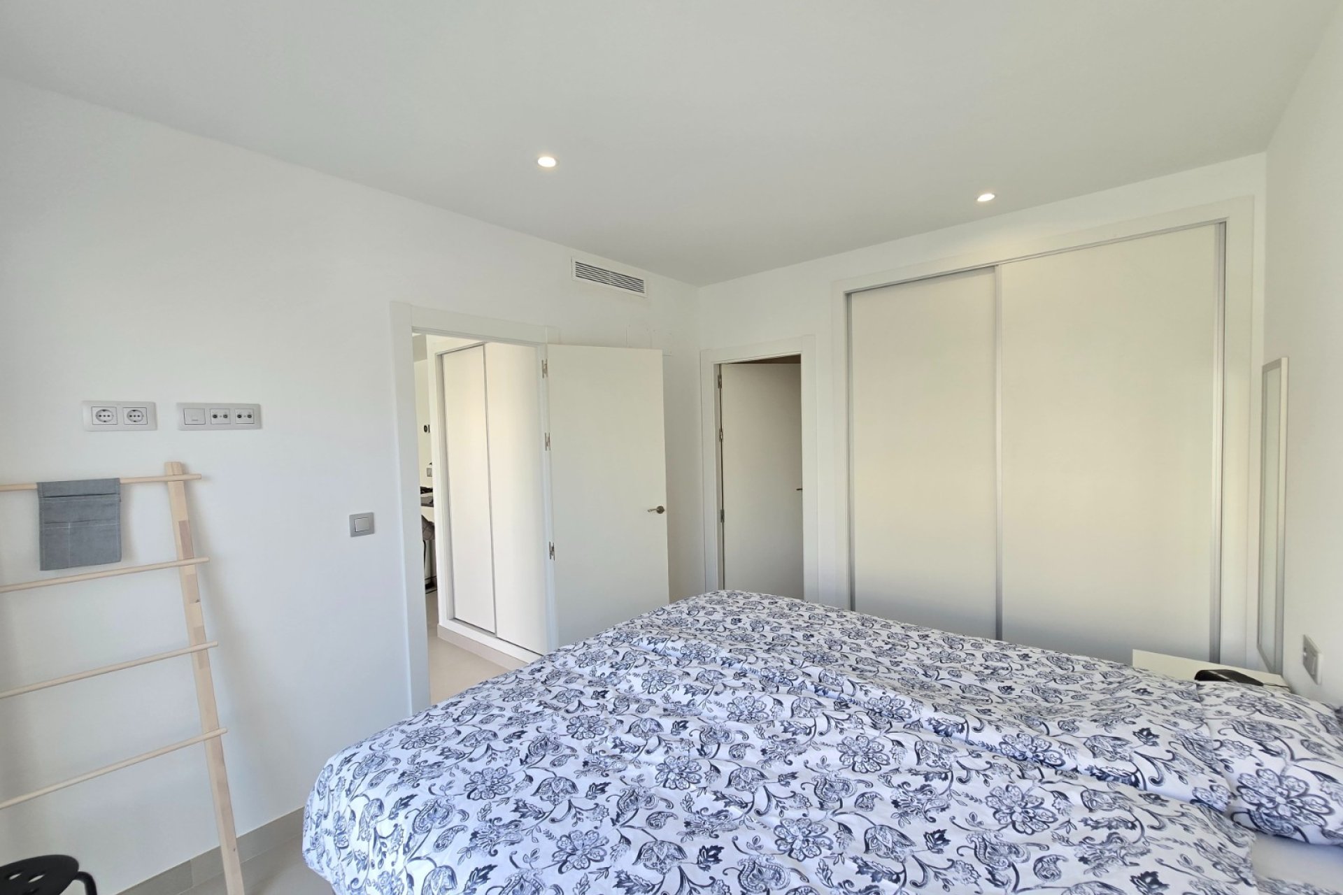 Revente - Villa -
Pilar de la Horadada - Costa Blanca