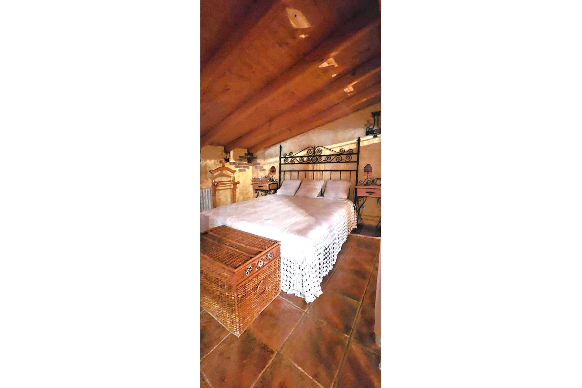 Revente - Villa -
Pinoso - Centro