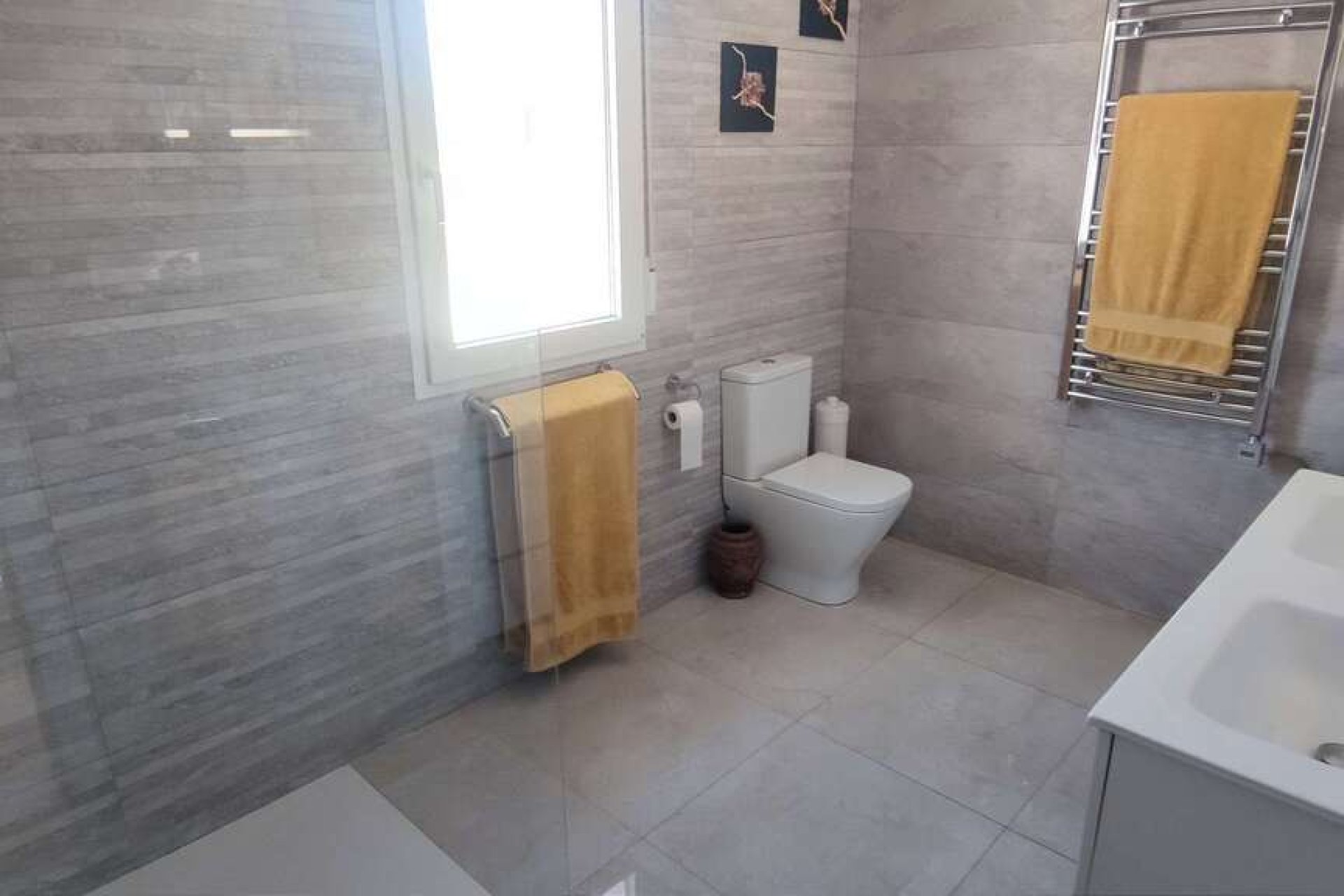 Revente - Villa -
Pinoso - Inland