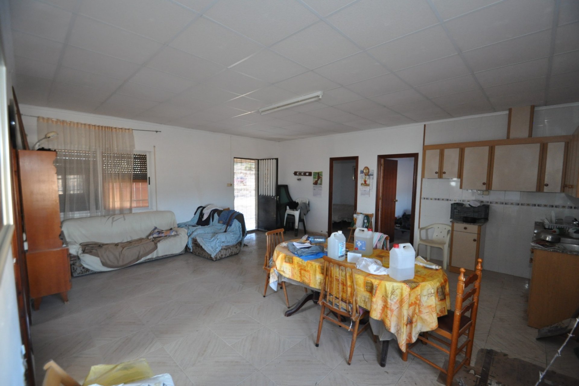 Revente - Villa -
Pinoso - Inland