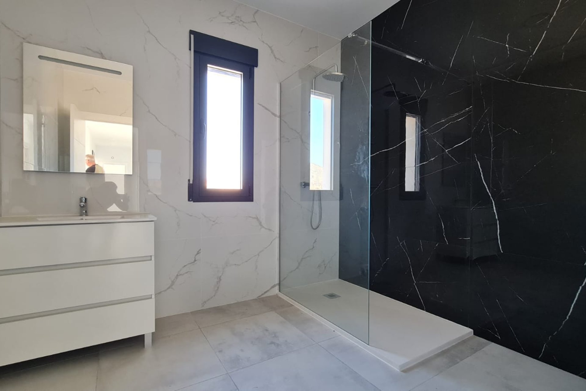 Revente - Villa -
Pinoso - Inland
