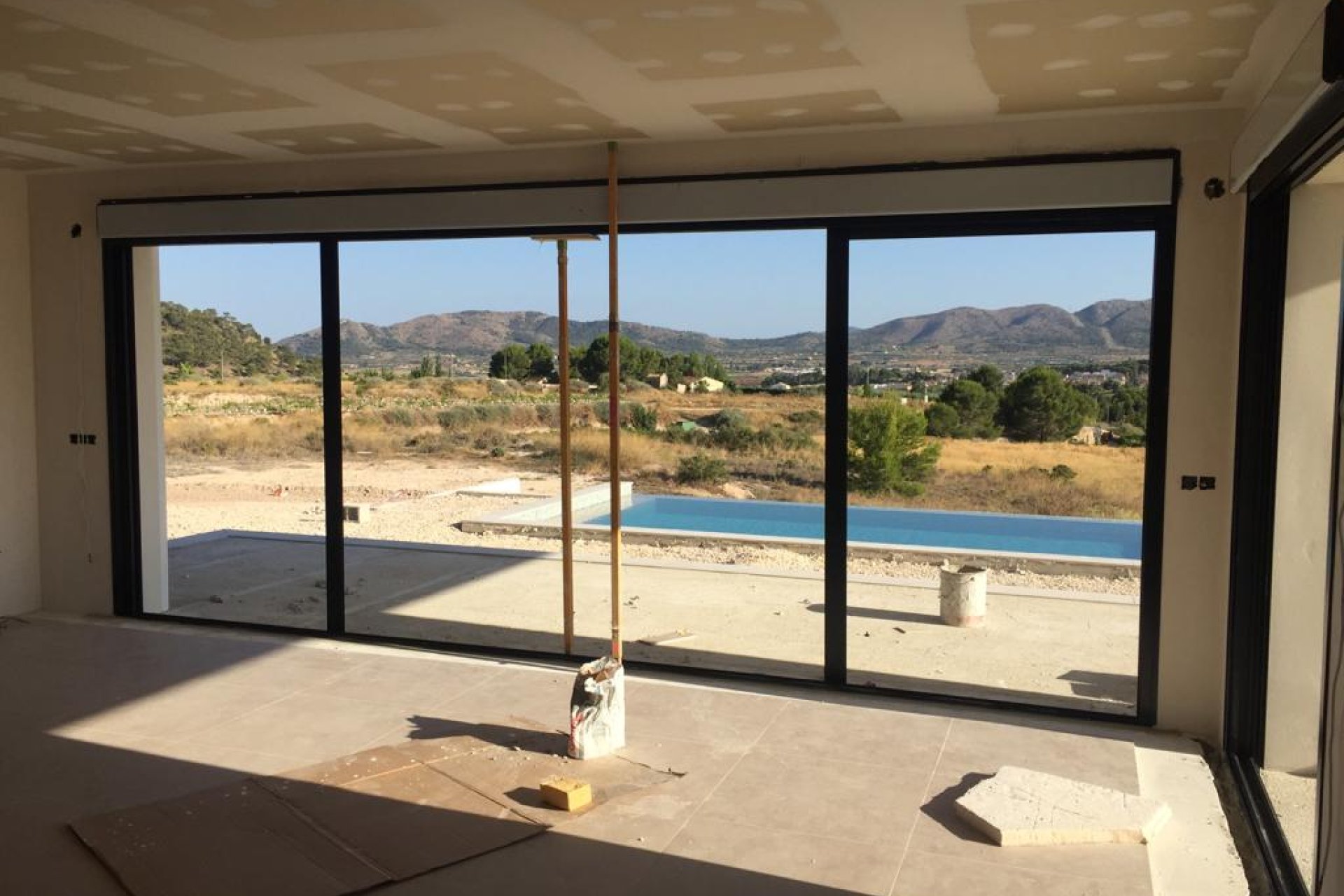 Revente - Villa -
Pinoso - Inland