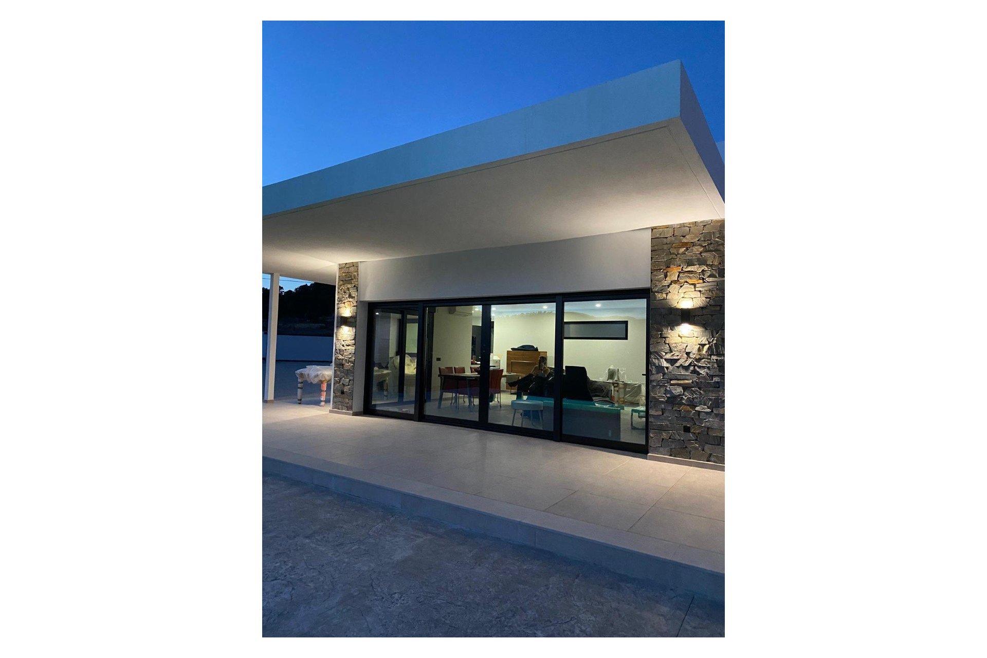 Revente - Villa -
Pinoso - Inland