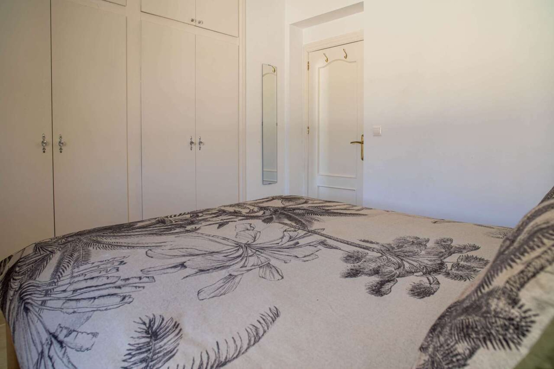 Revente - Villa -
Pinoso - Inland