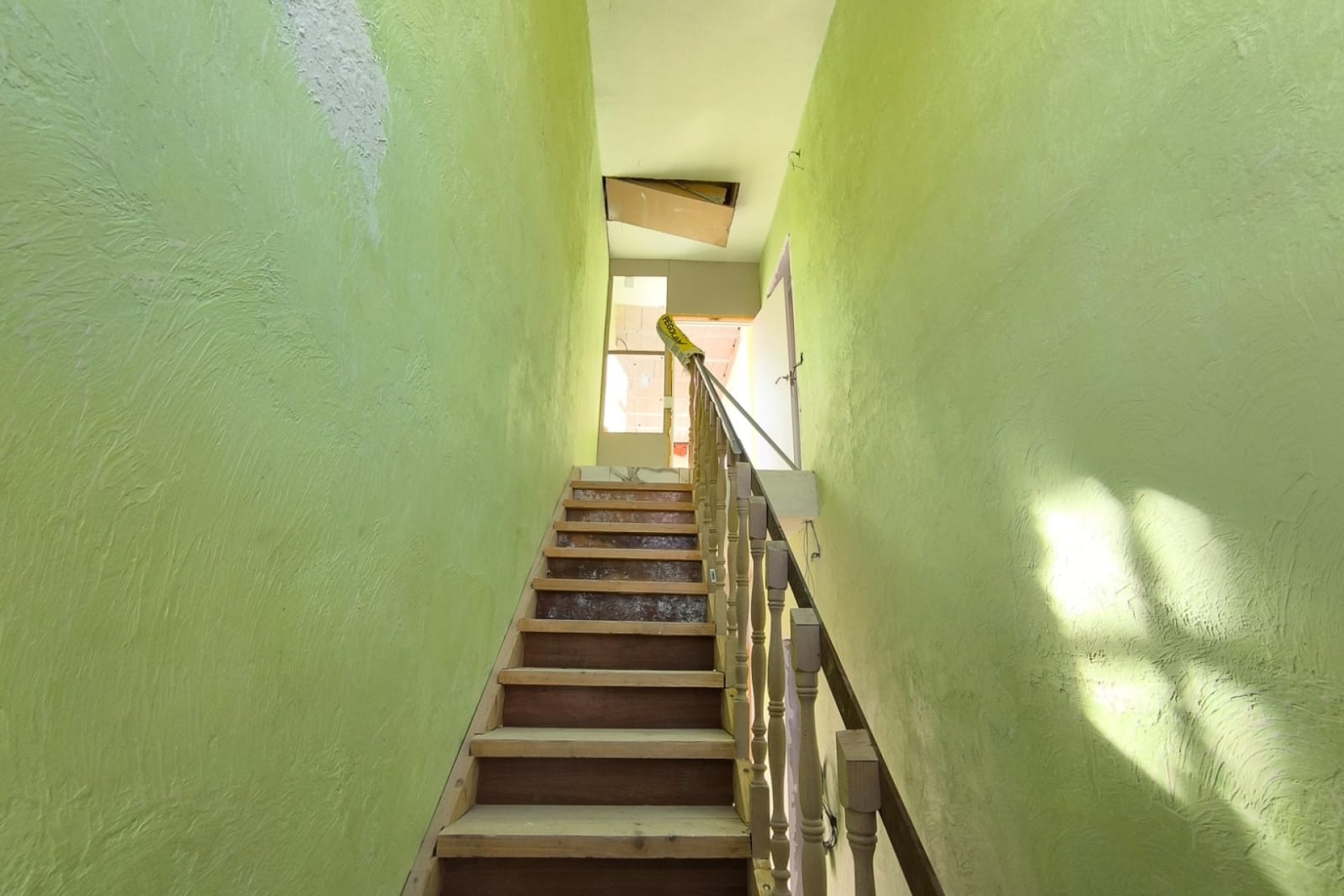 Revente - Villa -
Pinoso - Inland