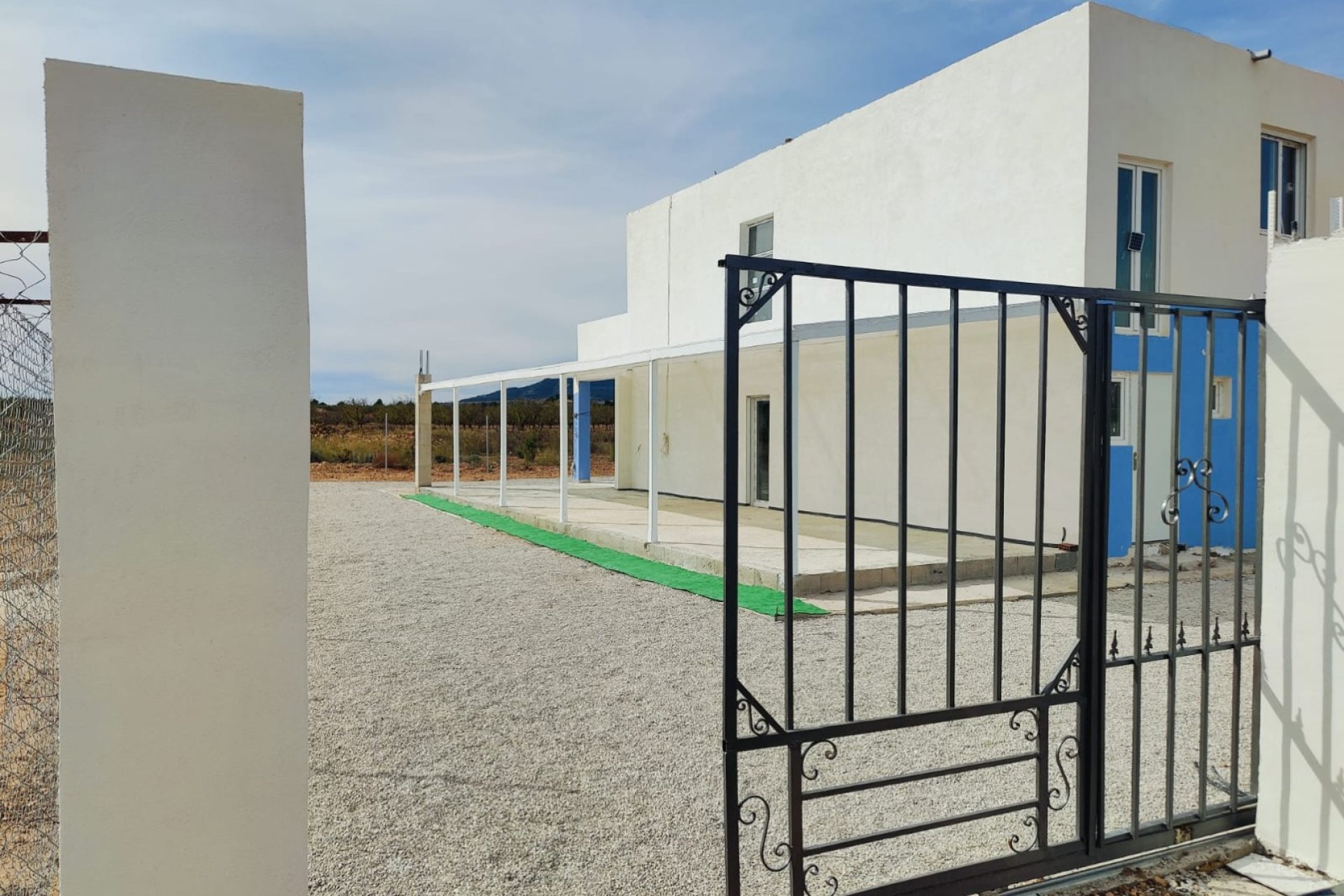 Revente - Villa -
Pinoso - Inland