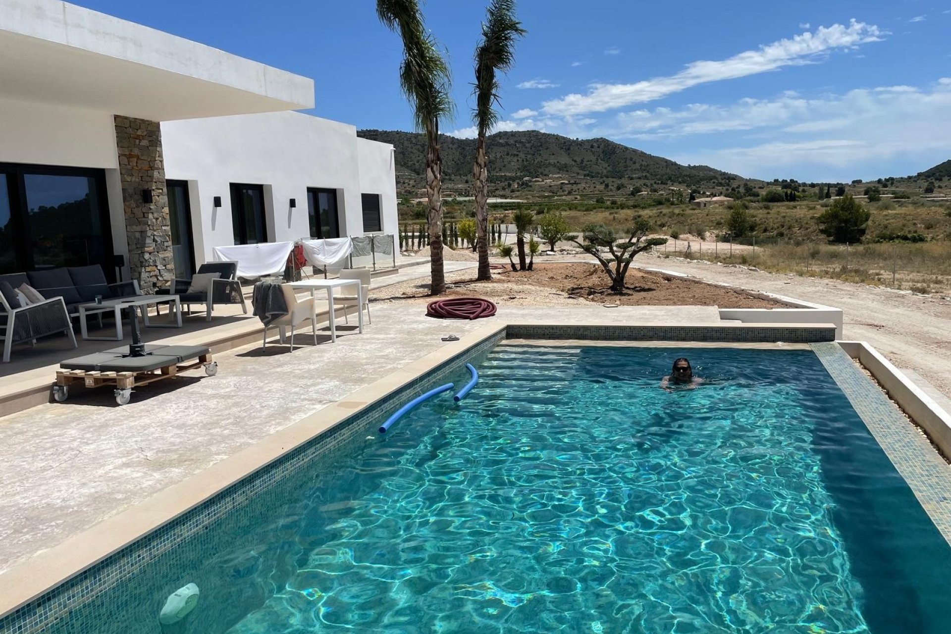 Revente - Villa -
Pinoso - Inland