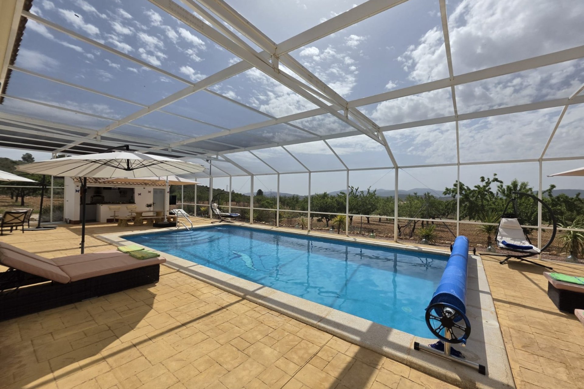 Revente - Villa -
Pinoso - Inland