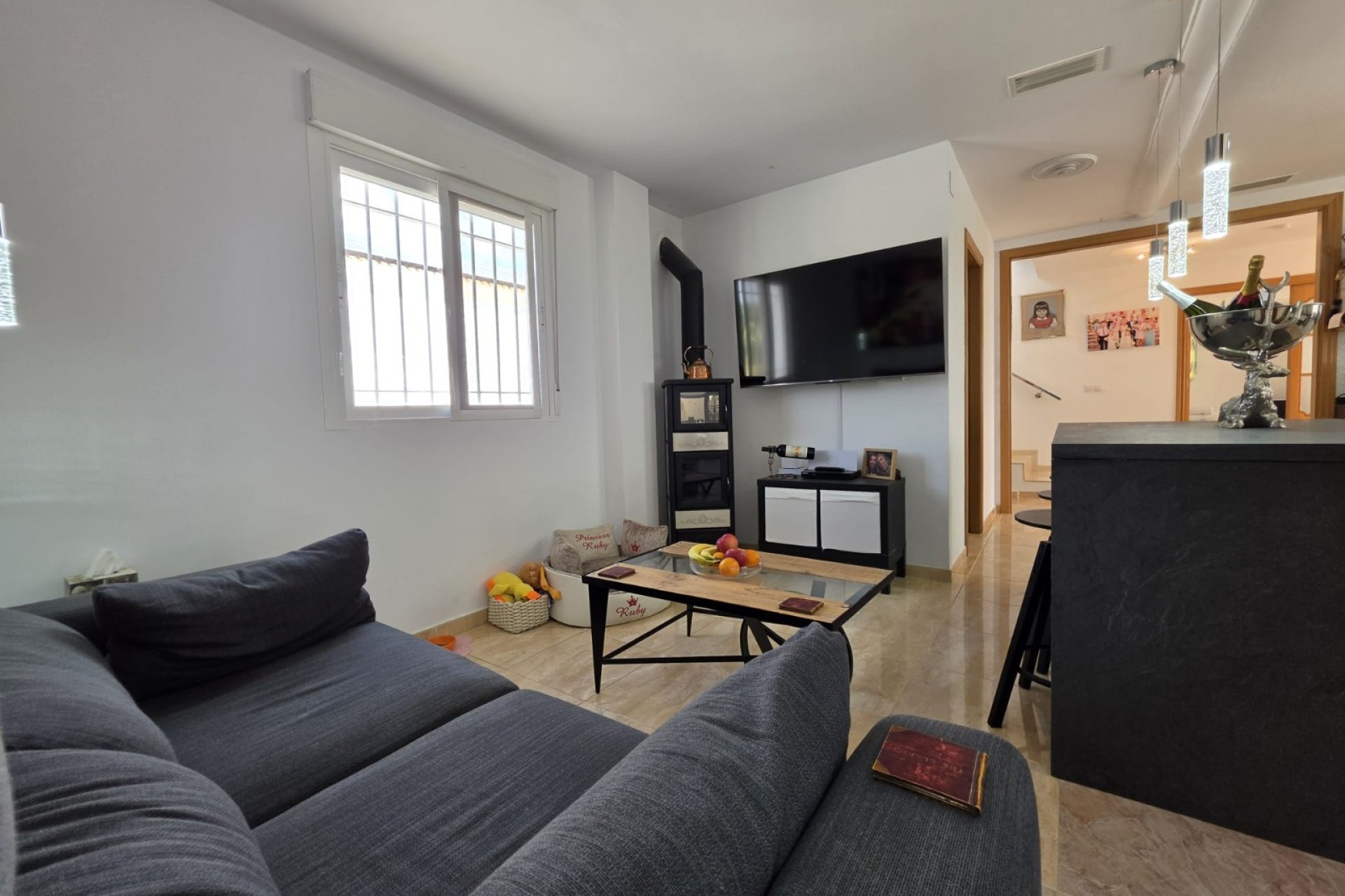 Revente - Villa -
Pinoso - Inland