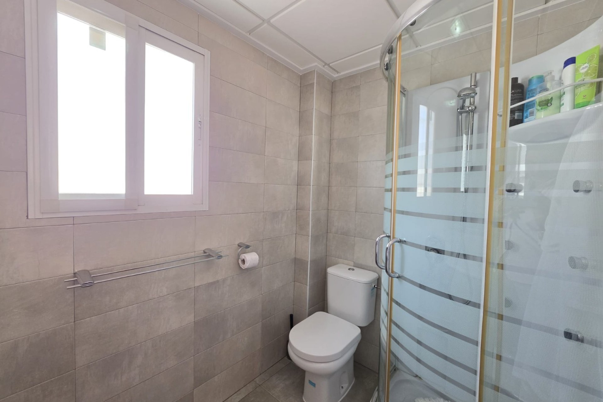 Revente - Villa -
Pinoso - Inland