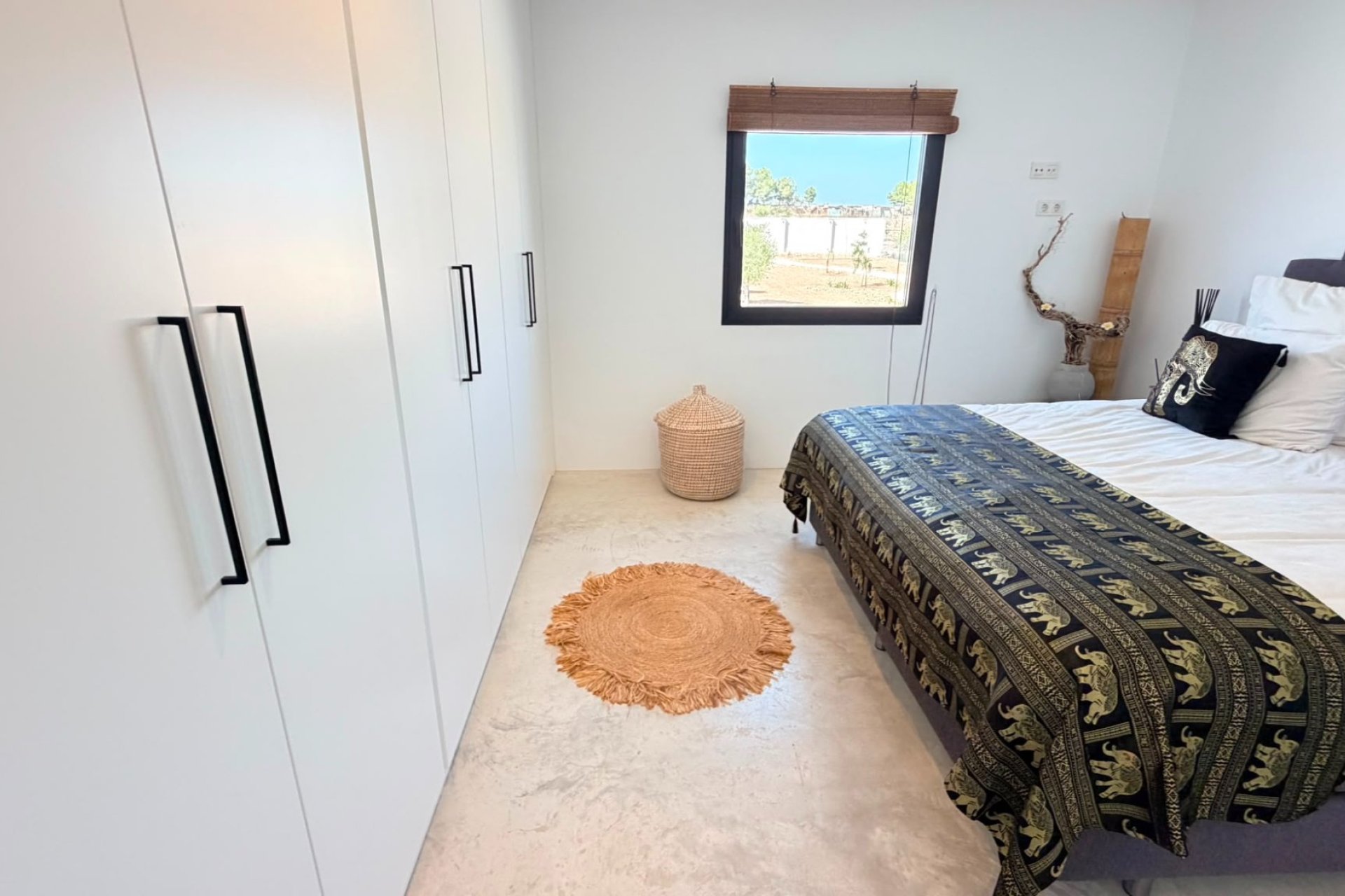 Revente - Villa -
Pinoso - Inland