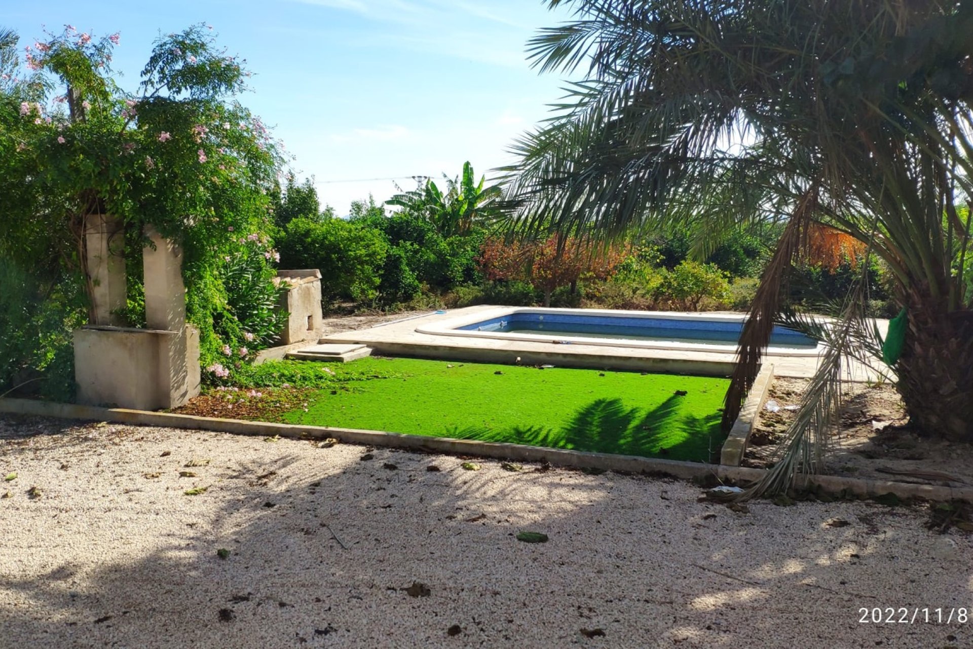Revente - Villa -
Redován - Inland