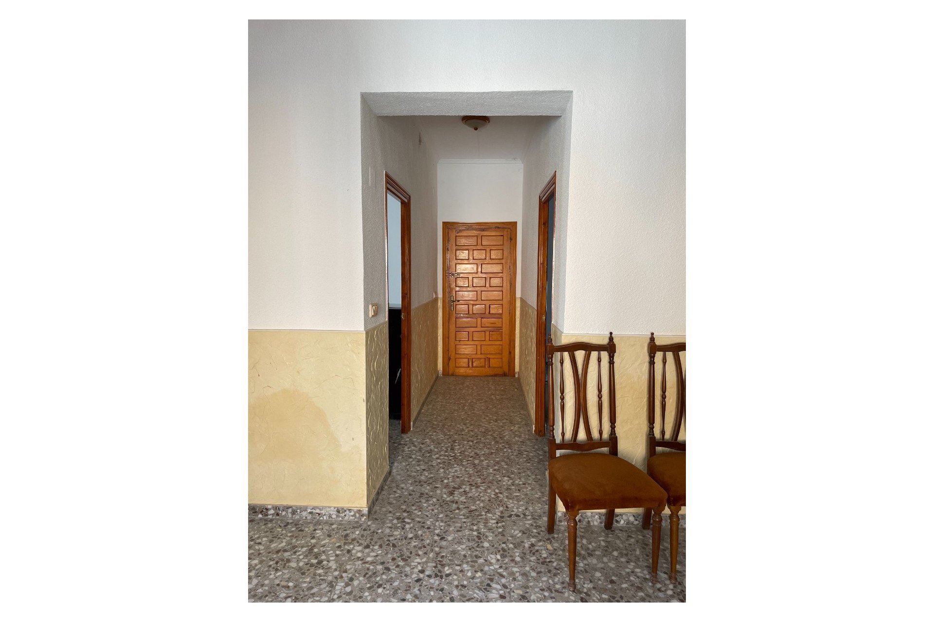 Revente - Villa -
Redován - Inland
