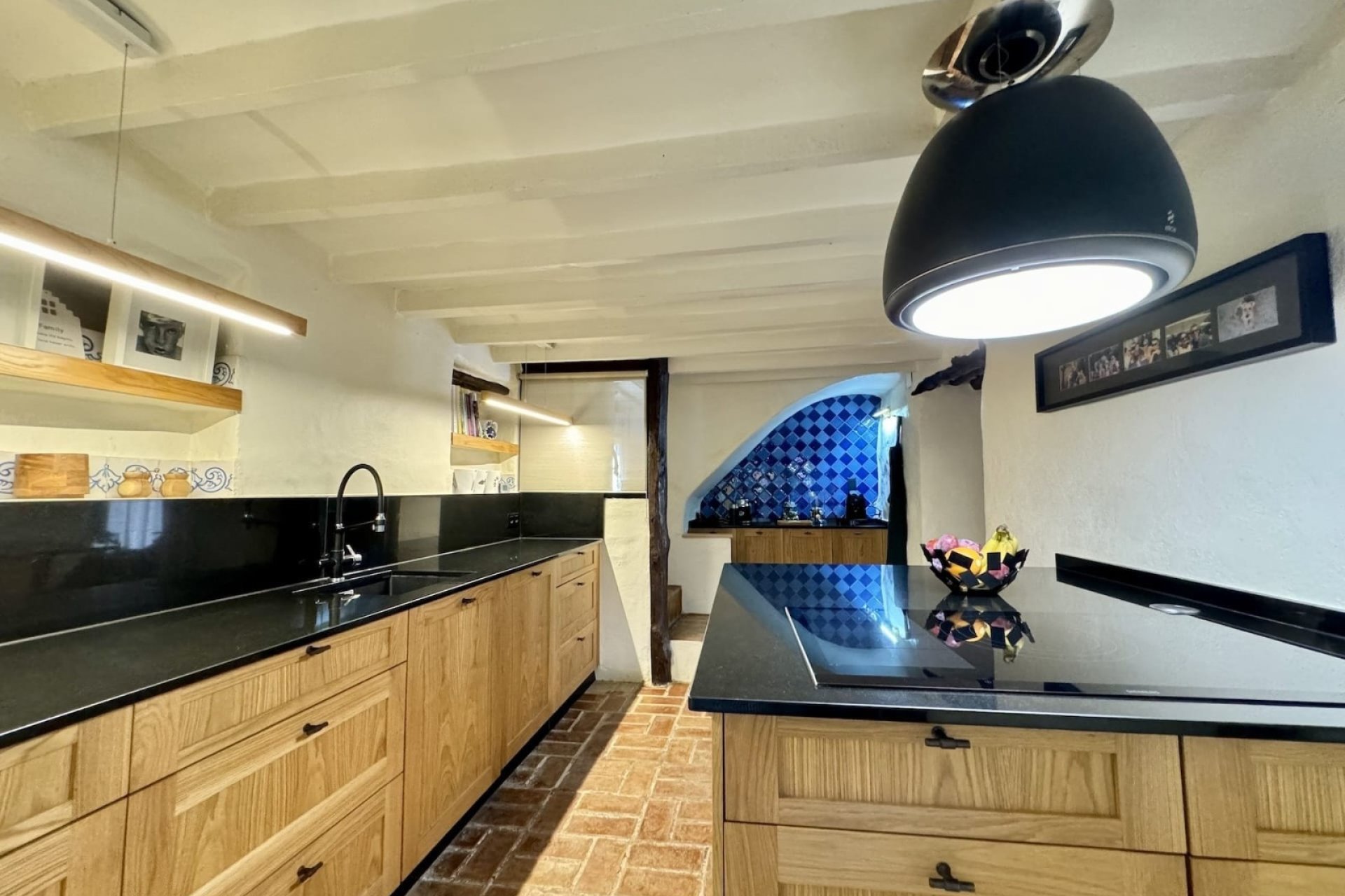 Revente - Villa -
Relleu - Inland
