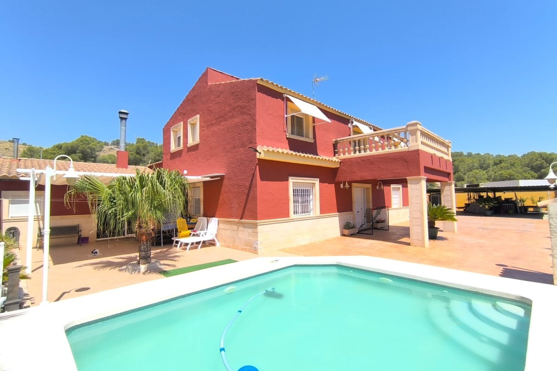 Revente - Villa -
Revuelta de Yecla - Inland