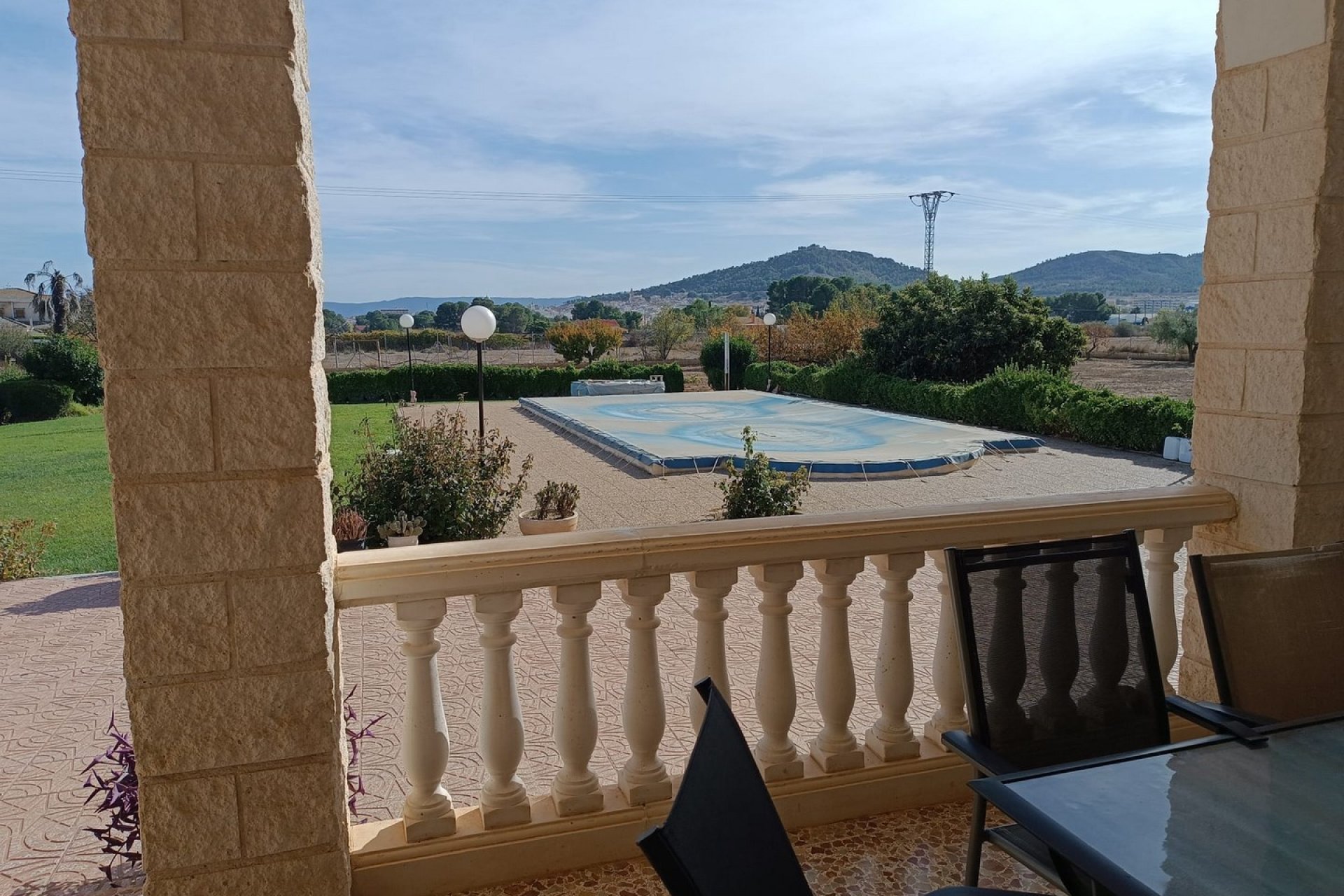 Revente - Villa -
Revuelta de Yecla - Inland