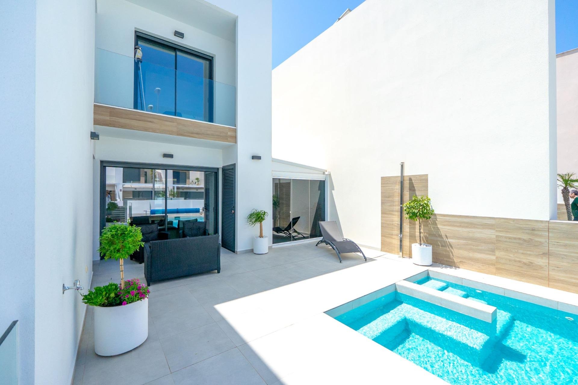 Revente - Villa -
Rojales - Benimar