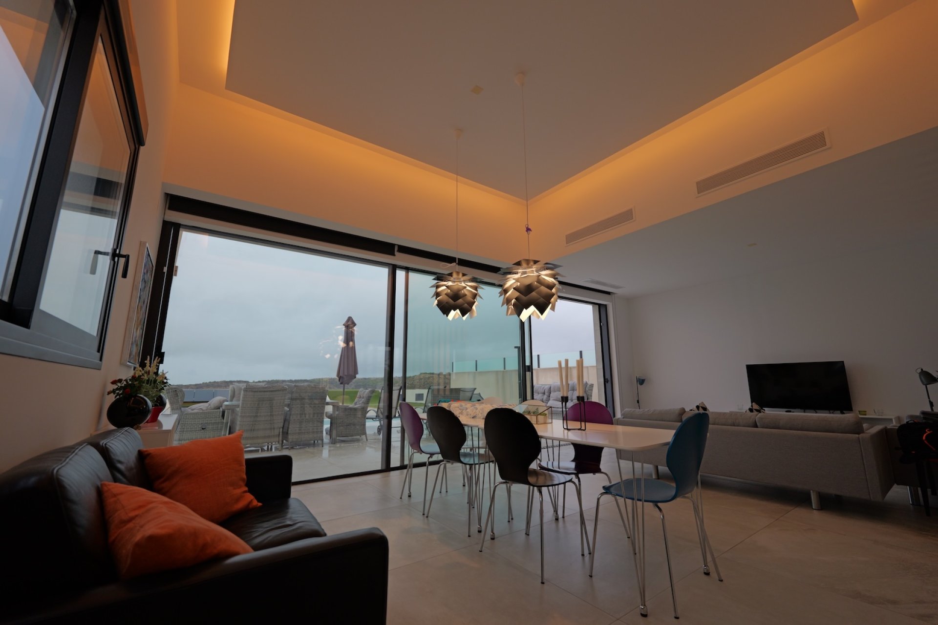 Revente - Villa -
Rojales - Inland