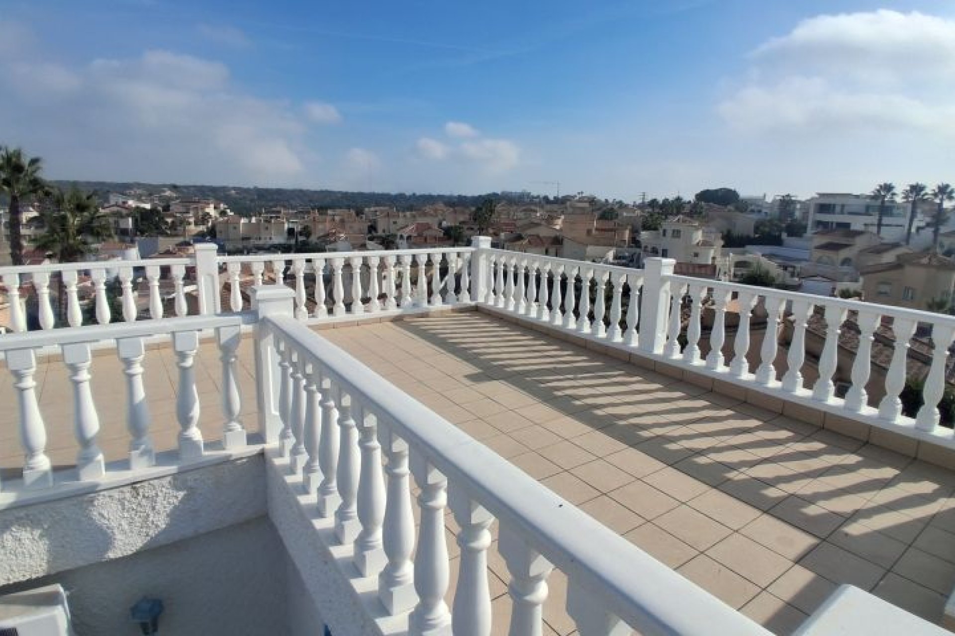 Revente - Villa -
Rojales - Inland