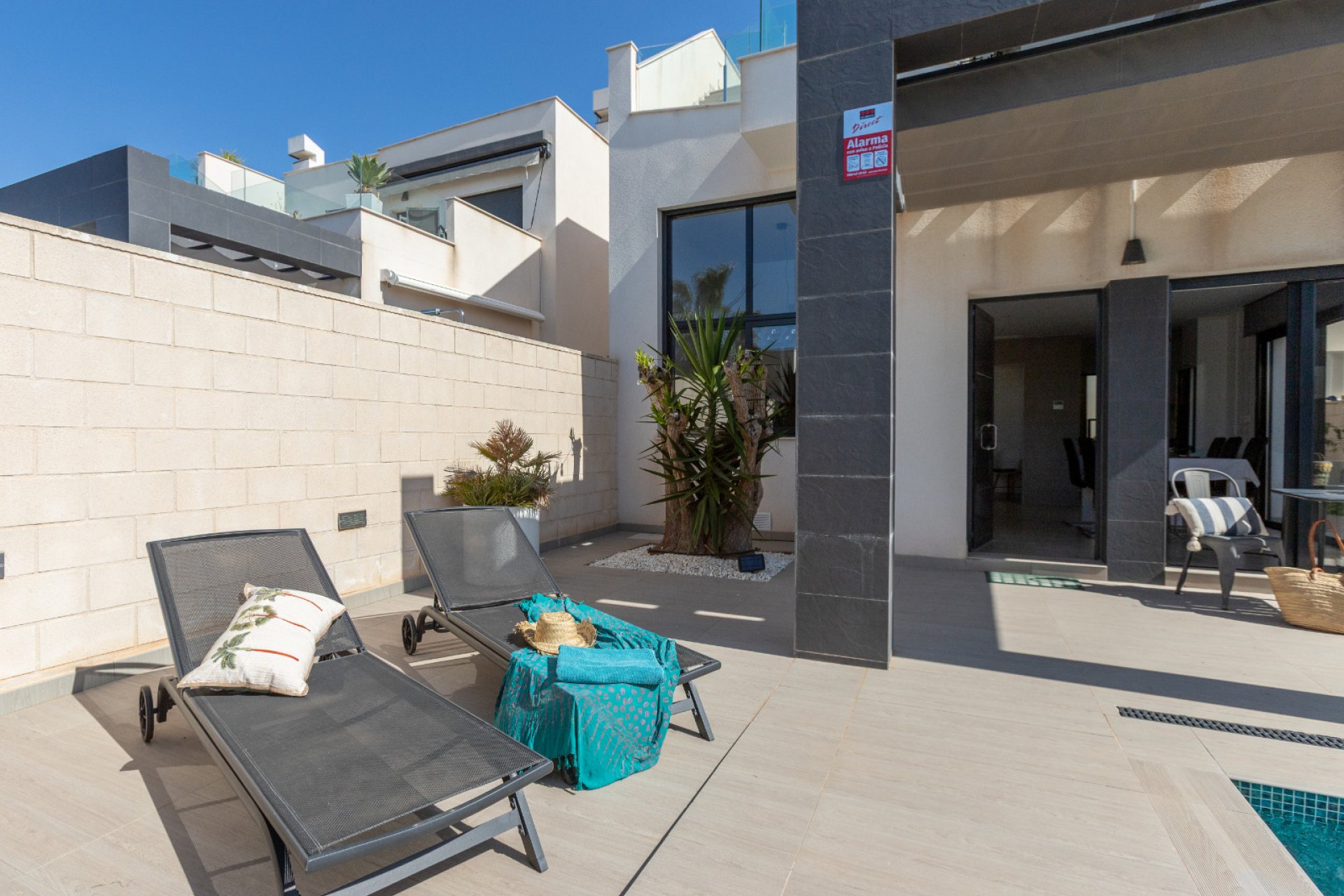 Revente - Villa -
Rojales - Inland